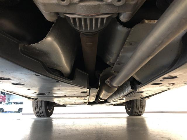 ハリアー Ｚ　レザーパッケージ　イモビ　バックモニター　プリクラッシュセーフティ　ＬＥＤヘッド　クルコン　横滑防止装置　メディアプレイヤー接続　地デジＴＶ　レザーシート　ドライブレコーダー　４ＷＤ　スマートキー　ＥＴＣ　寒冷地　ＴＶ（10枚目）