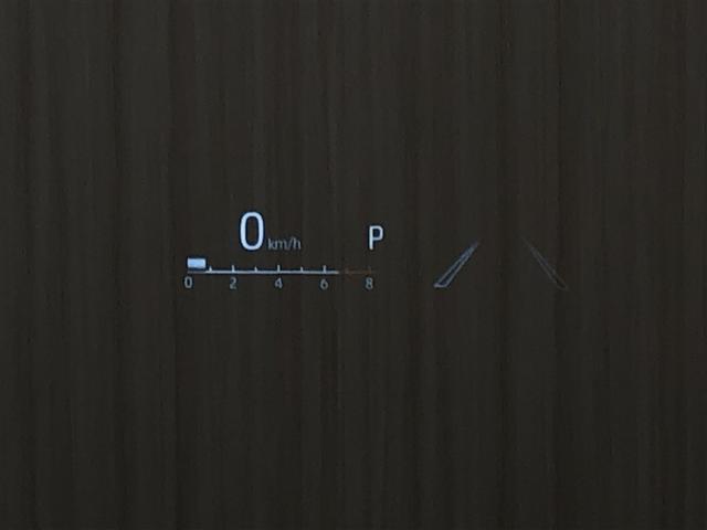 ハリアー Ｚ　レザーパッケージ　イモビ　バックモニター　プリクラッシュセーフティ　ＬＥＤヘッド　クルコン　横滑防止装置　メディアプレイヤー接続　地デジＴＶ　レザーシート　ドライブレコーダー　４ＷＤ　スマートキー　ＥＴＣ　寒冷地　ＴＶ（39枚目）