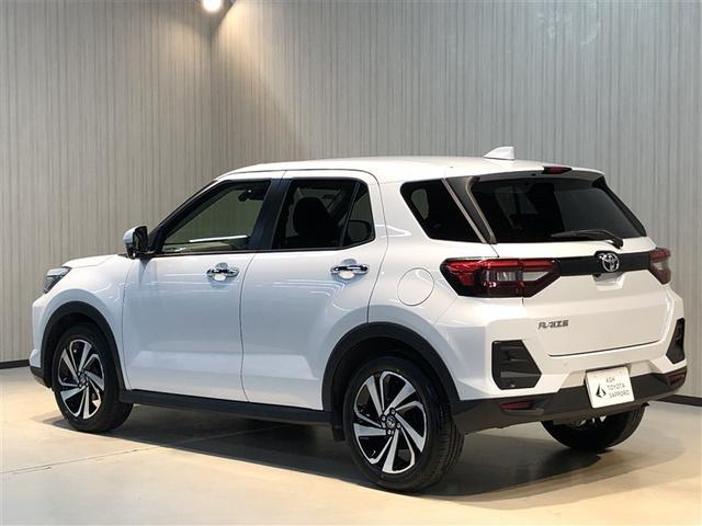 ライズ Ｚ　Ｂカメ　アイドリングＳＴＯＰ　イモビライザー　横滑り防止機能　ＬＥＤヘッドライト　寒冷地仕様　オートクルーズコントロール　アルミホイール　エアバッグ　スマートキ　４ＷＤ車　パワーウィンドウ　ＡＢＳ（8枚目）