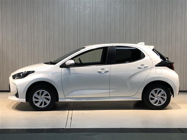 ヤリス X 追突防止装置 VSC スマートキー&プッシュスタート イモビライザー 寒冷地仕様 Bカメラ マニュアルエアコン ETC付 ナビ Aクルコン レンタアップ 4WD パワーウインドウ ABS キーレス(6枚目)