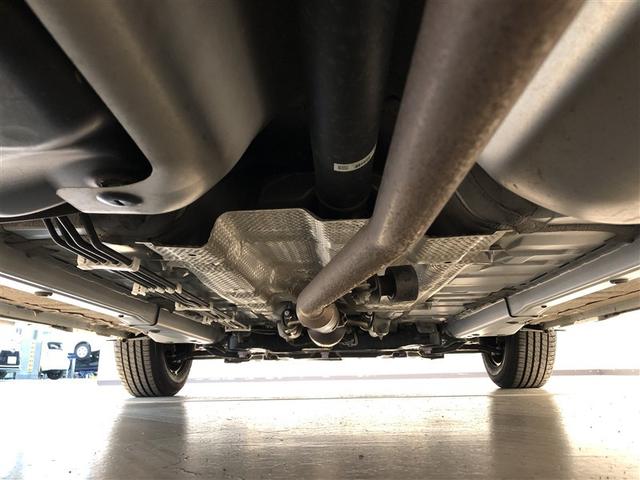 ヤリス X 追突防止装置 VSC スマートキー&プッシュスタート イモビライザー 寒冷地仕様 Bカメラ マニュアルエアコン ETC付 ナビ Aクルコン レンタアップ 4WD パワーウインドウ ABS キーレス(9枚目)