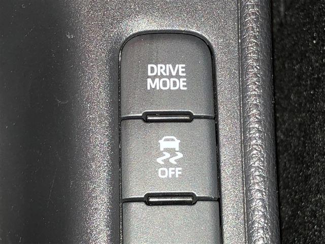 ヤリス X 追突防止装置 VSC スマートキー&プッシュスタート イモビライザー 寒冷地仕様 Bカメラ マニュアルエアコン ETC付 ナビ Aクルコン レンタアップ 4WD パワーウインドウ ABS キーレス(22枚目)