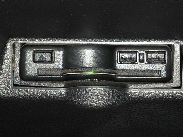 ヤリス Ｘ　追突防止装置　ＶＳＣ　スマートキー＆プッシュスタート　イモビライザー　寒冷地仕様　Ｂカメラ　マニュアルエアコン　ＥＴＣ付　ナビ　Ａクルコン　レンタアップ　４ＷＤ　パワーウインドウ　ＡＢＳ　キーレス（21枚目）