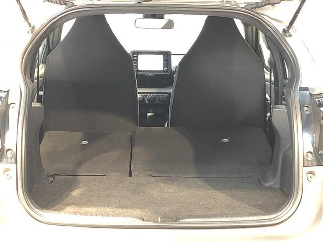 ヤリス Ｘ　追突防止装置　ＶＳＣ　スマートキー＆プッシュスタート　イモビライザー　寒冷地仕様　Ｂカメラ　マニュアルエアコン　ＥＴＣ付　ナビ　Ａクルコン　レンタアップ　４ＷＤ　パワーウインドウ　ＡＢＳ　キーレス（33枚目）