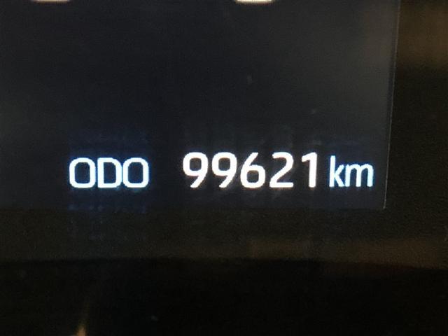 ヤリス Ｘ　追突防止装置　ＶＳＣ　スマートキー＆プッシュスタート　イモビライザー　寒冷地仕様　Ｂカメラ　マニュアルエアコン　ＥＴＣ付　ナビ　Ａクルコン　レンタアップ　４ＷＤ　パワーウインドウ　ＡＢＳ　キーレス（36枚目）