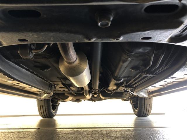 ライズ Z Bカメ アイドリングSTOP フルセグテレビ イモビライザー 横滑り防止機能 LEDヘッドライト 寒冷地仕様 オートクルーズコントロール アルミホイール エアバッグ スマートキ 4WD車 ABS TV(8枚目)