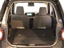 リヤシートを倒すことによって、さらにラゲージスペースを広く使うことができ、とても便利です！