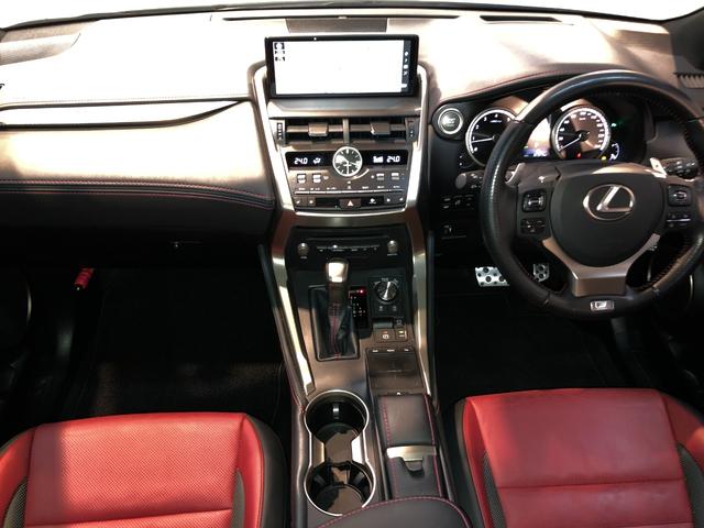 しっかりとした居住性。普段の街乗りからロングドライブまで変わらない快適性をお確かめください。