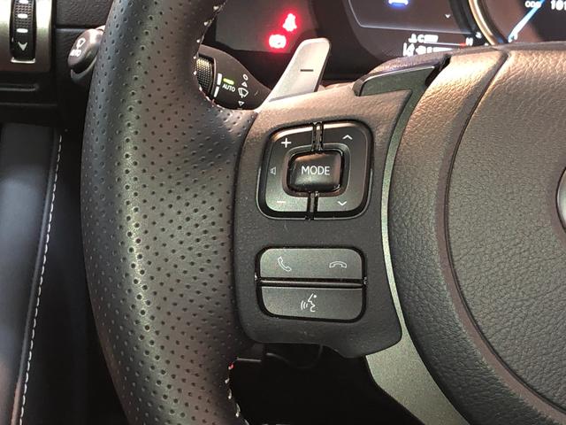 ＩＳ ＩＳ３００ｈ　Ｆスポーツ　４ＷＤ　クリアランスソナー　レーンアシスト　オートクルーズコントロール　衝突被害軽減システム　全周囲カメラ　ナビ　アルミホイール　オートマチックハイビーム　ＬＥＤヘッドランプ　ＣＶＴ　シートヒーター（14枚目）