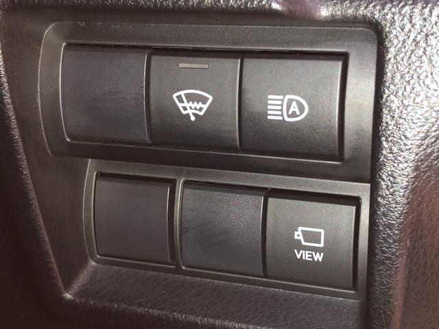 ＩＳ ＩＳ３００ｈ　Ｆスポーツ　４ＷＤ　クリアランスソナー　レーンアシスト　オートクルーズコントロール　衝突被害軽減システム　全周囲カメラ　ナビ　アルミホイール　オートマチックハイビーム　ＬＥＤヘッドランプ　ＣＶＴ　シートヒーター（17枚目）