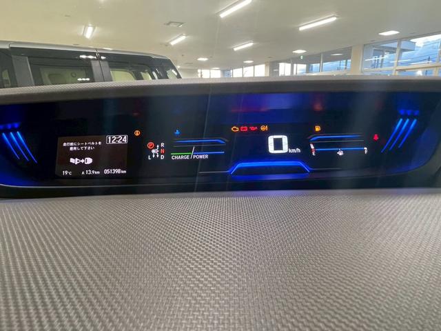 フリードハイブリッド ハイブリッド・Gホンダセンシング 4WD/CD/ETC/LEDヘッドライト/(16枚目)
