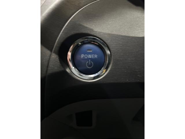 プリウス Ｓツーリングセレクション　４ＷＤ（14枚目）