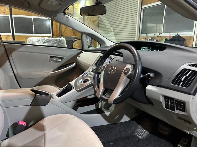 プリウス Ｓツーリングセレクション　４ＷＤ（23枚目）