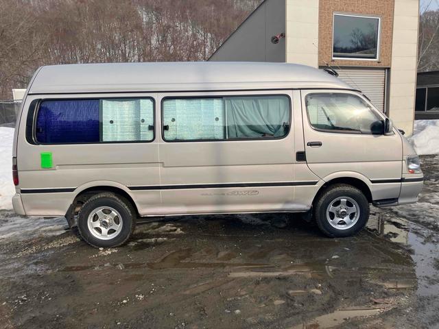 ハイエースバン キャンピングカー4WDディーゼル スライドドア アルミホイール AT CD エアコン(4枚目)