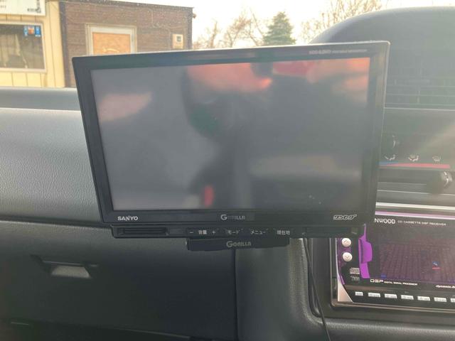 ハイエースバン キャンピングカー4WDディーゼル スライドドア アルミホイール AT CD エアコン(18枚目)