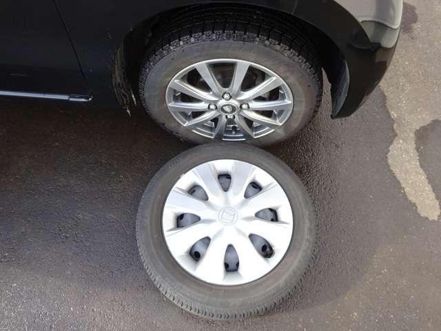 G 純正ナビ・リアカメラ・社外エンスタ 4WD アルミホイール DVD再生 スマートキー 横滑り防止装置 記録簿 エアバッグ エアコン パワーステアリング パワーウィンドウ CD ABS(7枚目)