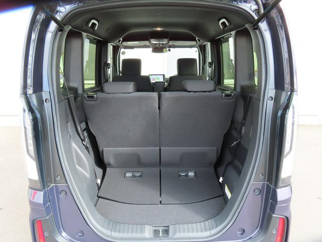 Ｎ－ＢＯＸカスタム ベースグレード　純正８型ナビ・リア右側パワースライドドア・運転席＆助手席シートヒーター・シートバックテーブル（運転席＆助手席）・オートリトラミラー・左右独立式リアセンターアームレスト・本革巻ステアリング（11枚目）