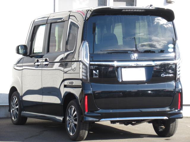 N-BOXカスタム L 純正7型ナビ・純正エンジンスタータ・前席シートヒーター付・オートリトラミラー・プラズマクラスター技術搭載フルオート・エアコンディショナー・リア左側パワースライドドア(10枚目)