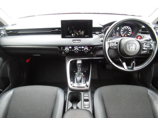 ヴェゼル ｅ：ＨＥＶＺ　純正ＥＴＣ付・純正エンジンスタータ・オーディオレス・運転席助手席シートヒーター・パワーテールゲート・ブラインドスポットインフォメーション・親水／ヒーテッドドアミラー＋熱線入りフロントウインドウ（19枚目）