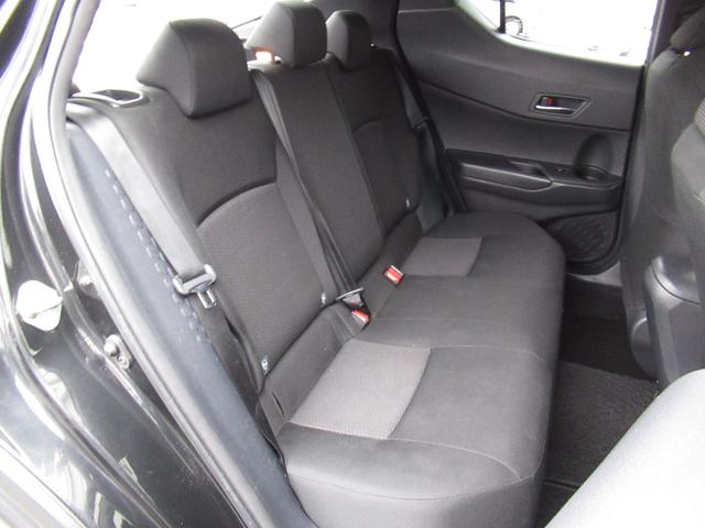 Ｃ－ＨＲ Ｓ－Ｔ　社外７型ナビ・追突軽減ブレーキ・バックカメラ付・夏冬タイヤ有・クルーズコントロール（17枚目）