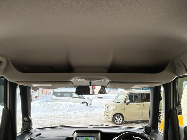 Ｎ－ＢＯＸ Ｇ・ターボパッケージ　純正ナビ・パワースライドドア（リア右側）・運転席ハイトアジャスター・クロームメッキアウタードアハンドル・シルバーリング塗装ドリンクホルダー・クロームメッキ・セレクトレバーボタン（32枚目）