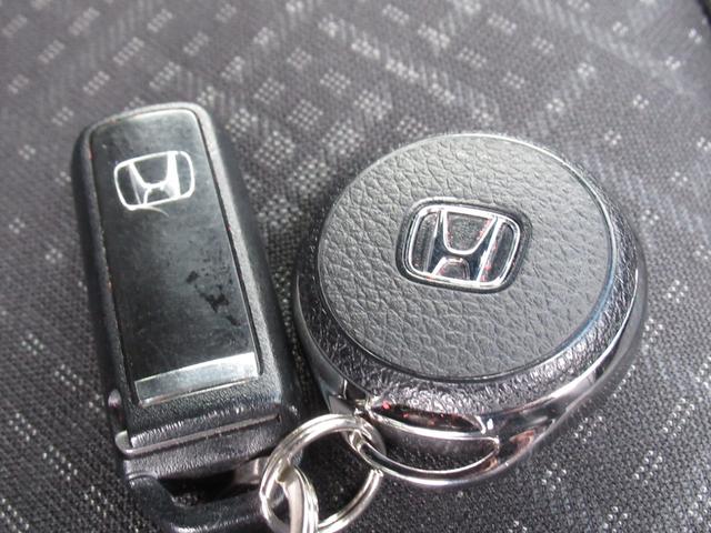 N-WGNカスタム G・Lパッケージ ナビ装着用スペシャルパッケージ/ディスチャージヘッドライト(オートライトコントロール付)/オートリトラミラー/14インチアルミホイール(35枚目)