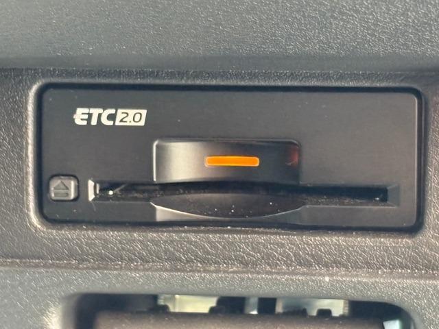 ノート Ｘ　全方位運転支援システム　プロパイロット　アダプティブＬＥＤヘッドライト　コネクトナビゲーションシステム　インテリジェントアラウンドビューモニター　置くだけ充電　ＥＴＣ２．０　ドラレコ　ＢＳＭ（15枚目）