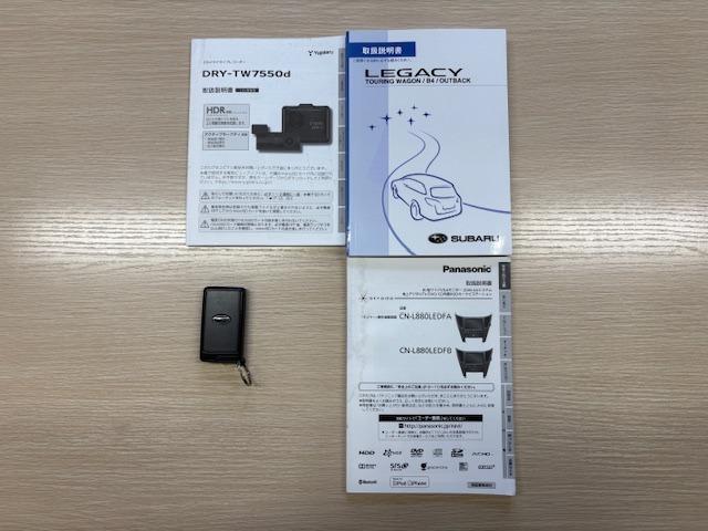 レガシィツーリングワゴン ２．０ＧＴ　ＤＩＴ　スペックＢアイサイト　アイサイト　４ＷＤ　ターボ　レーダークルーズ　衝突軽減　レーンアシスト　純正ナビ　Ｂカメラ　ＢＴ　ＵＳＢ　ＳＤ　フルセグ　ＥＴＣ　ドラレコ前後　レーダー探知機　ハーフレザー　パワーシート　純正ＡＷ（59枚目）