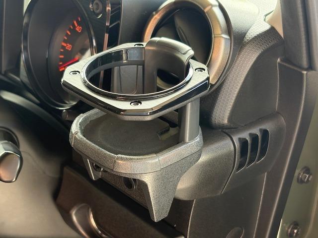 ジムニー XC 4WD セーフティサポート デュアルセンサーブレーキサポート クルコン 純正OPグリル 純正OPハイメンタイヤカバー 純正8インチナビ Bカメラ BT USB フルセグ ETC ドラレコ シートヒータ(23枚目)