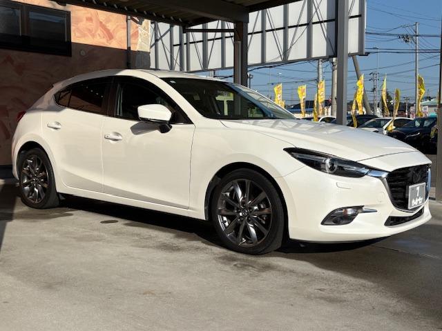 アクセラスポーツ 22XD Lパッケージ 4WD 6MT サンルーフ レーダークルーズ コーナーセンサー オートハイビーム BSM HUD BOSEサウンド 純正ナビ Bカメラ BT フルセグ ETC ドラレコ シートヒーター パワーシート(3枚目)