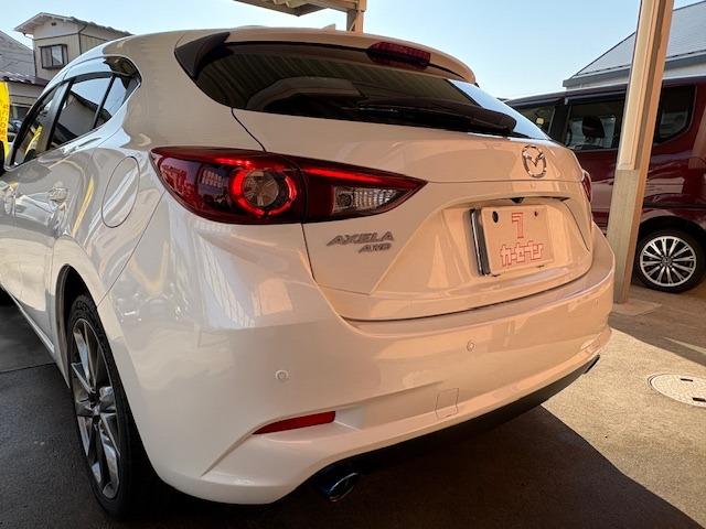 アクセラスポーツ 22XD Lパッケージ 4WD 6MT サンルーフ レーダークルーズ コーナーセンサー オートハイビーム BSM HUD BOSEサウンド 純正ナビ Bカメラ BT フルセグ ETC ドラレコ シートヒーター パワーシート(15枚目)