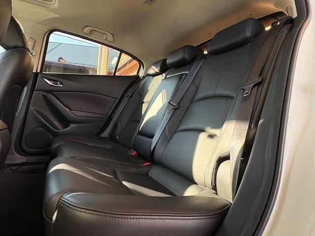 アクセラスポーツ 22XD Lパッケージ 4WD 6MT サンルーフ レーダークルーズ コーナーセンサー オートハイビーム BSM HUD BOSEサウンド 純正ナビ Bカメラ BT フルセグ ETC ドラレコ シートヒーター パワーシート(46枚目)