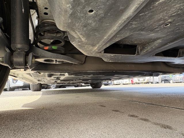 リーフ S 夏冬タイヤ エマージェンシーブレーキ クルコン 衝突軽減 レーンアシスト コーナーセンサ 純正ナビ バックカメラ Bluetooth フルセグ ETC ドラレコ前後 シートヒーター ステアリングヒータ(17枚目)