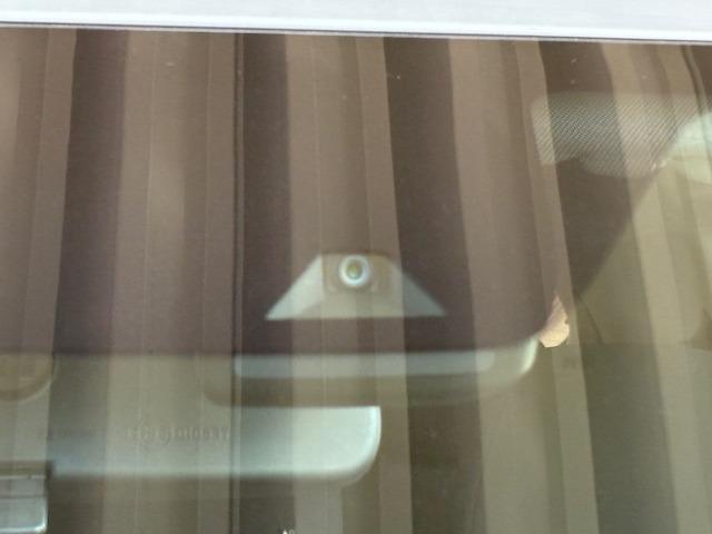 リーフ S 夏冬タイヤ エマージェンシーブレーキ クルコン 衝突軽減 レーンアシスト コーナーセンサ 純正ナビ バックカメラ Bluetooth フルセグ ETC ドラレコ前後 シートヒーター ステアリングヒータ(22枚目)