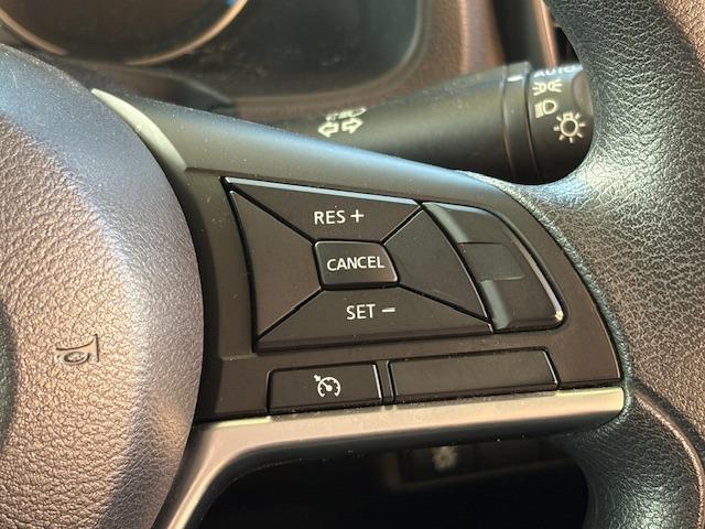 リーフ S 夏冬タイヤ エマージェンシーブレーキ クルコン 衝突軽減 レーンアシスト コーナーセンサ 純正ナビ バックカメラ Bluetooth フルセグ ETC ドラレコ前後 シートヒーター ステアリングヒータ(27枚目)