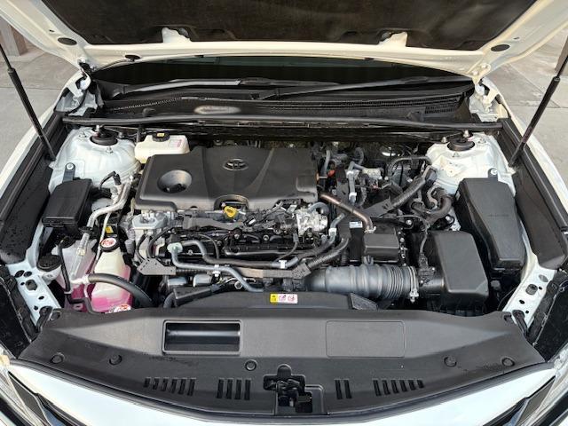 カムリ ＷＳブラックエディション　ＴＲＤエアロ　ＴＲＤマフラー　パフォーマンスダンパー　セーフティーセンス　コーナーセンサー　ＨＵＤ　ＢＳＭ　ナビ機能付きディスプレイオーディオ　Ｂカメラ　ＢＴ　ＥＴＣ２．０　ドラレコ前後　赤革シート（57枚目）