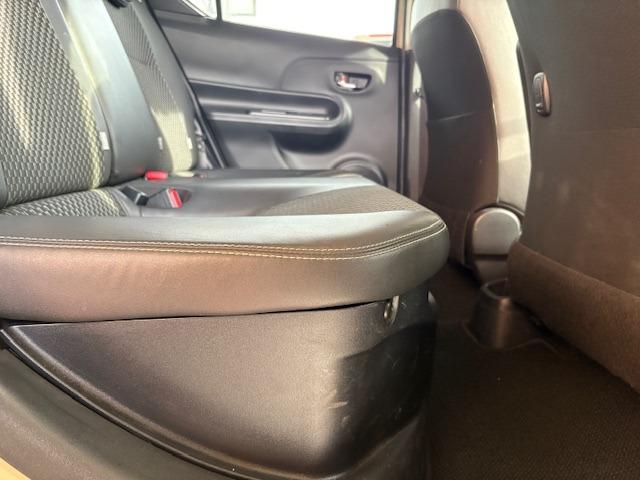 アクア クロスオーバー セーフティセンス 衝突軽減 レーンアシスト コーナーセンサー オートハイビーム 純正ナビ バックカメラ Bluetooth フルセグ ETC ドラレコ ハーフレザー シートヒーター LED 純正AW(40枚目)