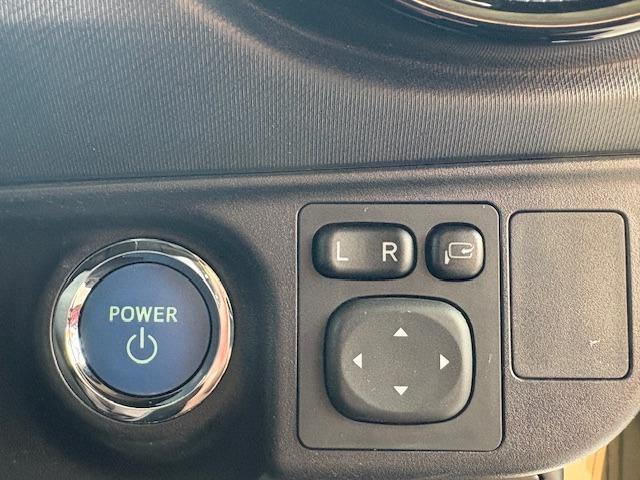 アクア クロスオーバー セーフティセンス 衝突軽減 レーンアシスト コーナーセンサー オートハイビーム 純正ナビ バックカメラ Bluetooth フルセグ ETC ドラレコ ハーフレザー シートヒーター LED 純正AW(47枚目)