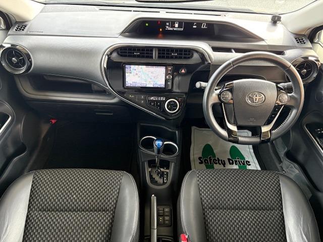 アクア クロスオーバー セーフティセンス 衝突軽減 レーンアシスト コーナーセンサー オートハイビーム 純正ナビ バックカメラ Bluetooth フルセグ ETC ドラレコ ハーフレザー シートヒーター LED 純正AW(51枚目)