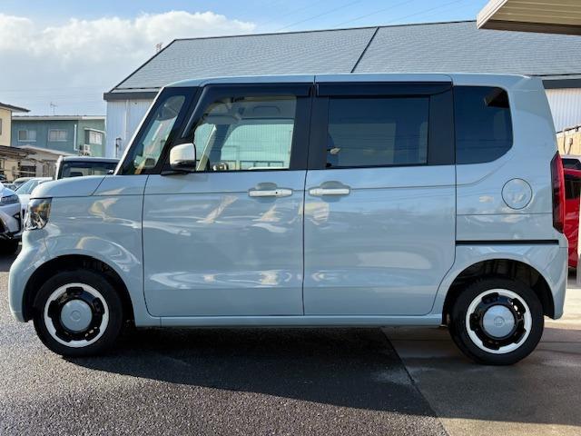 N-BOX ファッションスタイル 4WD ホンダセンシング レーダークルーズ 衝突軽減 レーンアシスト コーナーセンサー オートハイビーム 社外ナビ Bluetooth SD フルセグ ドラレコ シートヒータ 片側電動パワスラ LED(8枚目)