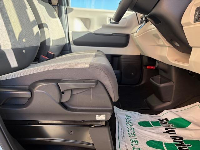 N-BOX ファッションスタイル 4WD ホンダセンシング レーダークルーズ 衝突軽減 レーンアシスト コーナーセンサー オートハイビーム 社外ナビ Bluetooth SD フルセグ ドラレコ シートヒータ 片側電動パワスラ LED(35枚目)