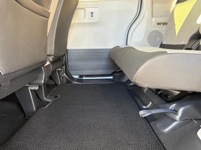 N-BOX ファッションスタイル 4WD ホンダセンシング レーダークルーズ 衝突軽減 レーンアシスト コーナーセンサー オートハイビーム 社外ナビ Bluetooth SD フルセグ ドラレコ シートヒータ 片側電動パワスラ LED(42枚目)