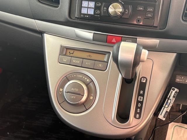 ムーヴ カスタム R VS 夏冬タイヤ 社外ポータブルナビ 社外CDオーディオ USB AUX ETC ドラレコ前後 ベンチシート 電動格納ミラー HIDヘッドライト(30枚目)