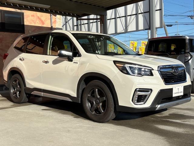 フォレスター アドバンス 1オーナ サンルーフ 夏冬タイヤ アイサイトセーフティプラス コーナーセンサ SRH BSM 100V メーカーOPナビ F/S/Bカメラ BT フルセグ ETC ドラレコ 茶革シート 電動リアゲート(3枚目)