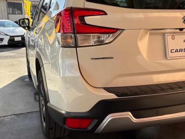 フォレスター アドバンス 1オーナ サンルーフ 夏冬タイヤ アイサイトセーフティプラス コーナーセンサ SRH BSM 100V メーカーOPナビ F/S/Bカメラ BT フルセグ ETC ドラレコ 茶革シート 電動リアゲート(12枚目)