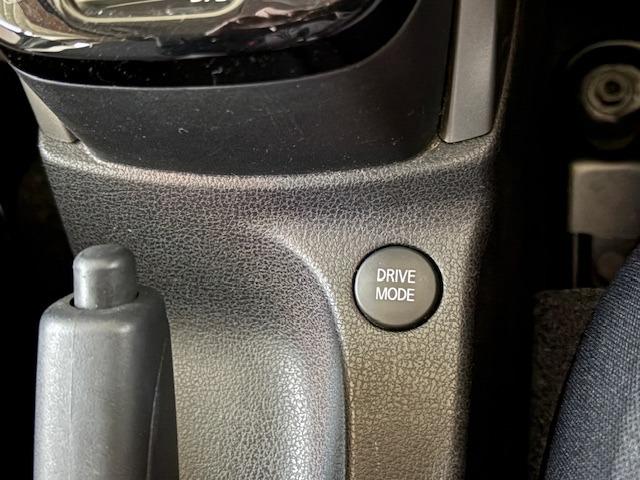 ノート ｅ－パワー　Ｘ　ワンオーナー　夏冬タイヤ　衝突軽減　レーンアシスト　電動格納ミラー　純正ナビ　Ｂｌｕｅｔｏｏｔｈ　ＡＵＸ　ＳＤ　フルセグ（34枚目）