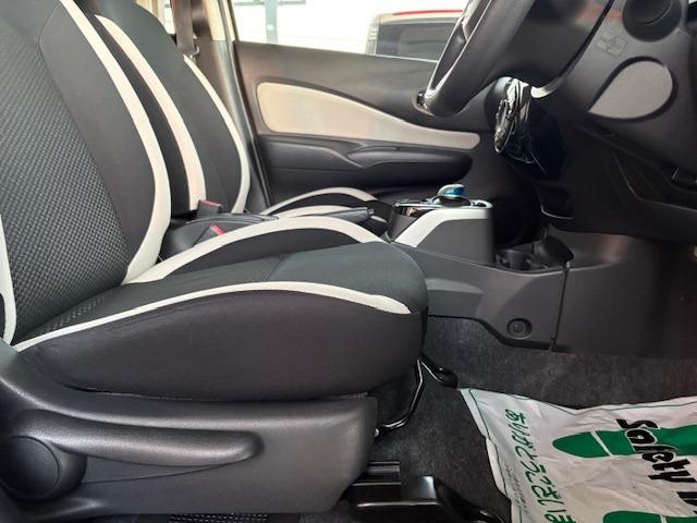 ノート ｅ－パワー　Ｘ　ワンオーナー　夏冬タイヤ　衝突軽減　レーンアシスト　電動格納ミラー　純正ナビ　Ｂｌｕｅｔｏｏｔｈ　ＡＵＸ　ＳＤ　フルセグ（35枚目）