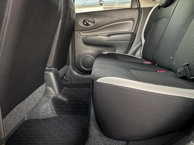 ノート ｅ－パワー　Ｘ　ワンオーナー　夏冬タイヤ　衝突軽減　レーンアシスト　電動格納ミラー　純正ナビ　Ｂｌｕｅｔｏｏｔｈ　ＡＵＸ　ＳＤ　フルセグ（42枚目）