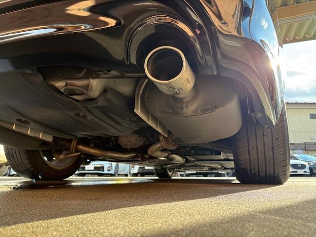 フーガ ２５０ＧＴ　全周囲カメラ　レーダークルーズ　ＢＳＭ　クリアランスソナー　純正Ｂｌｕｅｔｏｏｔｈ対応ナビ　フルセグＴＶ　ＥＴＣ　オットマン　　ＬＥＤヘッドライト　ハーフレザー　運転席＆助手席パワーシート　純正ＡＷ（17枚目）