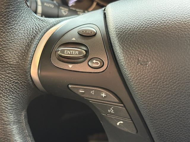 フーガ ２５０ＧＴ　全周囲カメラ　レーダークルーズ　ＢＳＭ　クリアランスソナー　純正Ｂｌｕｅｔｏｏｔｈ対応ナビ　フルセグＴＶ　ＥＴＣ　オットマン　　ＬＥＤヘッドライト　ハーフレザー　運転席＆助手席パワーシート　純正ＡＷ（26枚目）